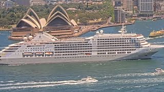 cruise ship MV Silver Moon arriving to Sydney