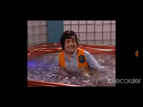 Drake and Josh Fighting In The Hot Tub #funny #drakeandjosh