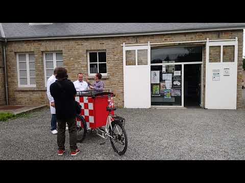 Le Triporteur de Télématin  filme la fromagerie Réo -Jacques Dudouit