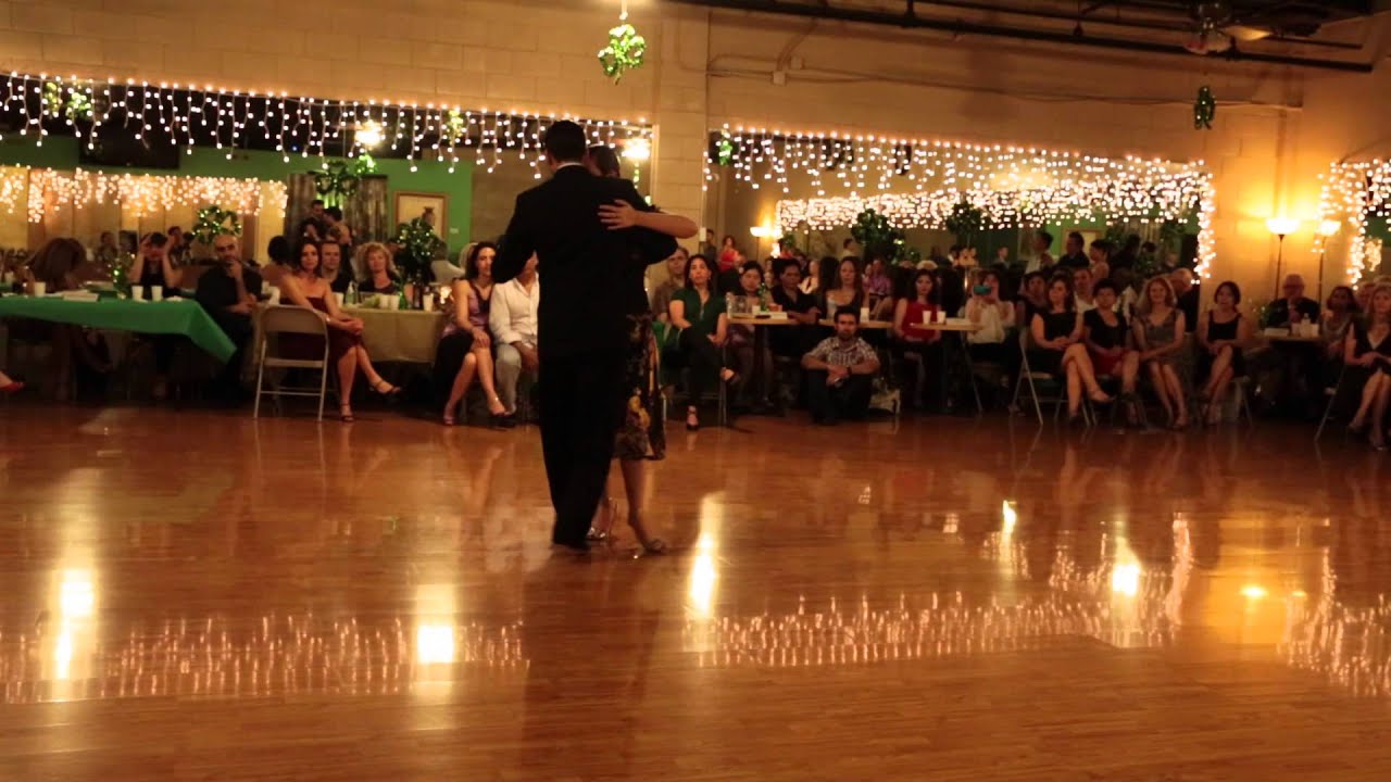 Facundo De La Cruz & Paola Sanz - Tango