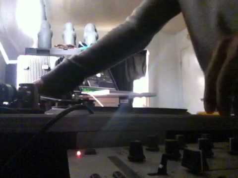 Love Jiggle Bootleg  (Live Preview)