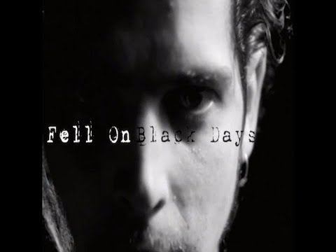 𝔽𝕖𝕝𝕝 𝕆𝕟 𝔹𝕝𝕒𝕔𝕜 𝔻𝕒𝕪𝕤 🖤 R.I.P. Chris Cornell 🕯️