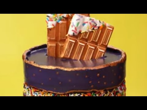 Chocolate cake decorating tutorial 😊 Creative Paridhi 😊#How to cake