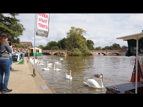 Stratford-upon-Avon riverside walk