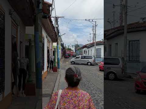 Caminando por las calles de San Pedro Nonualco☺️ #sv #travel #viral