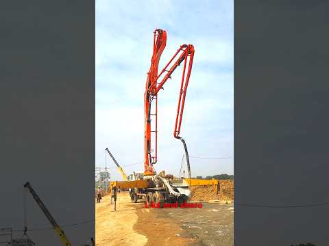 concrete pump machine boom pressure remote control pump 👆👍💯  #pump #boom #machine