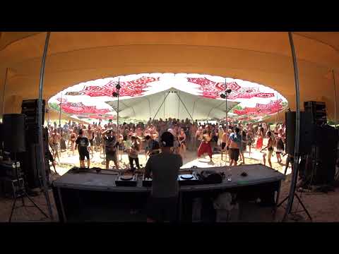 Dj Botond dropping 'Inner Sphere - Enigmatic' @ DAAD Gathering 2021 (Hungary)