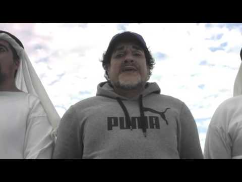 El nuevo sketch de Martín Bossi: Maradona le enseña a Messi cómo cantar el himno