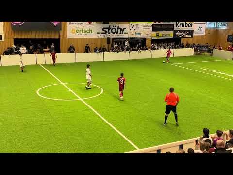 VfB Stuttgart VS Eintracht Frankfurt-Vereins Service Cup U13 Endrunde ( Final )