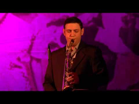 TODD GORDON SINGS SINATRA