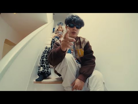 BLUESSS - BHANANA (Official Music Video)