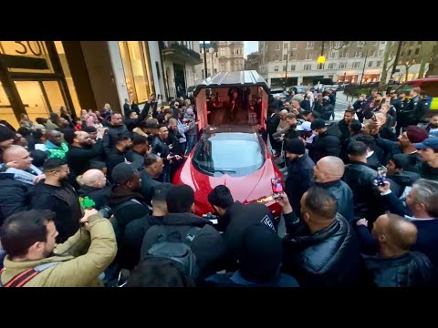 Bugatti Chiron Delivery Chaos in London