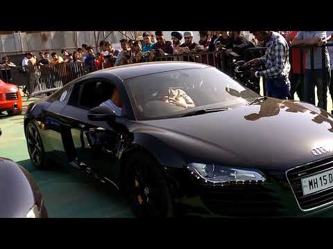 BEAST! New 2019 Audi R8 V10 - Revs + Walkaround in 4K