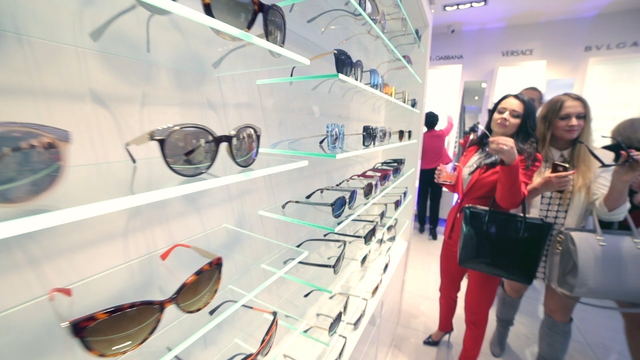 Prezentacja kolekcji Wiosna - lato 2017 - Dolce & Gabbana, Versace i Prada