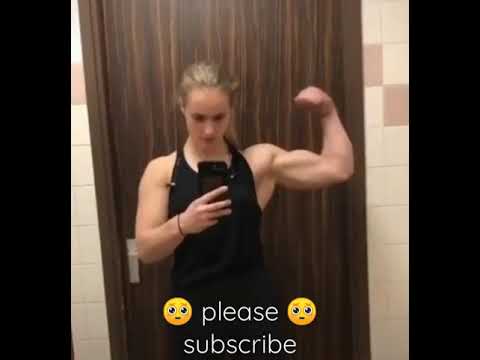 💪💪 gym girl 😱😱 biceps #youtubeshorts #shorts
