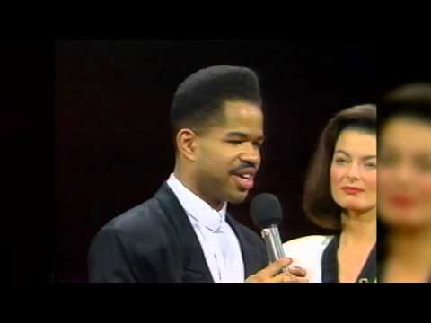 Chris WIllis- Stand (Live)