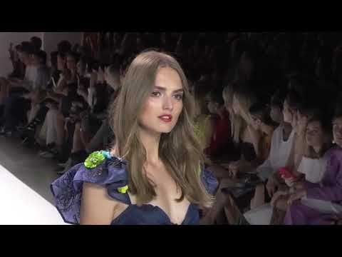 Badgley Mischka New York Woman SS 2020