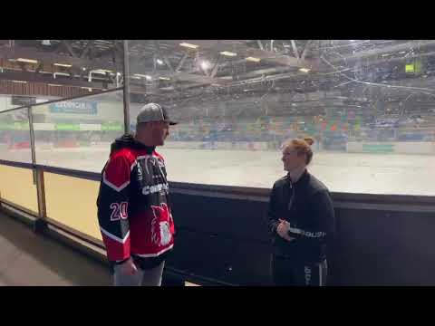 Die Füchse gewinnen zum Saisonauftakt ihr erstes Auswärtsspiel mit 0:14 gegen Phoenix Grefrath.