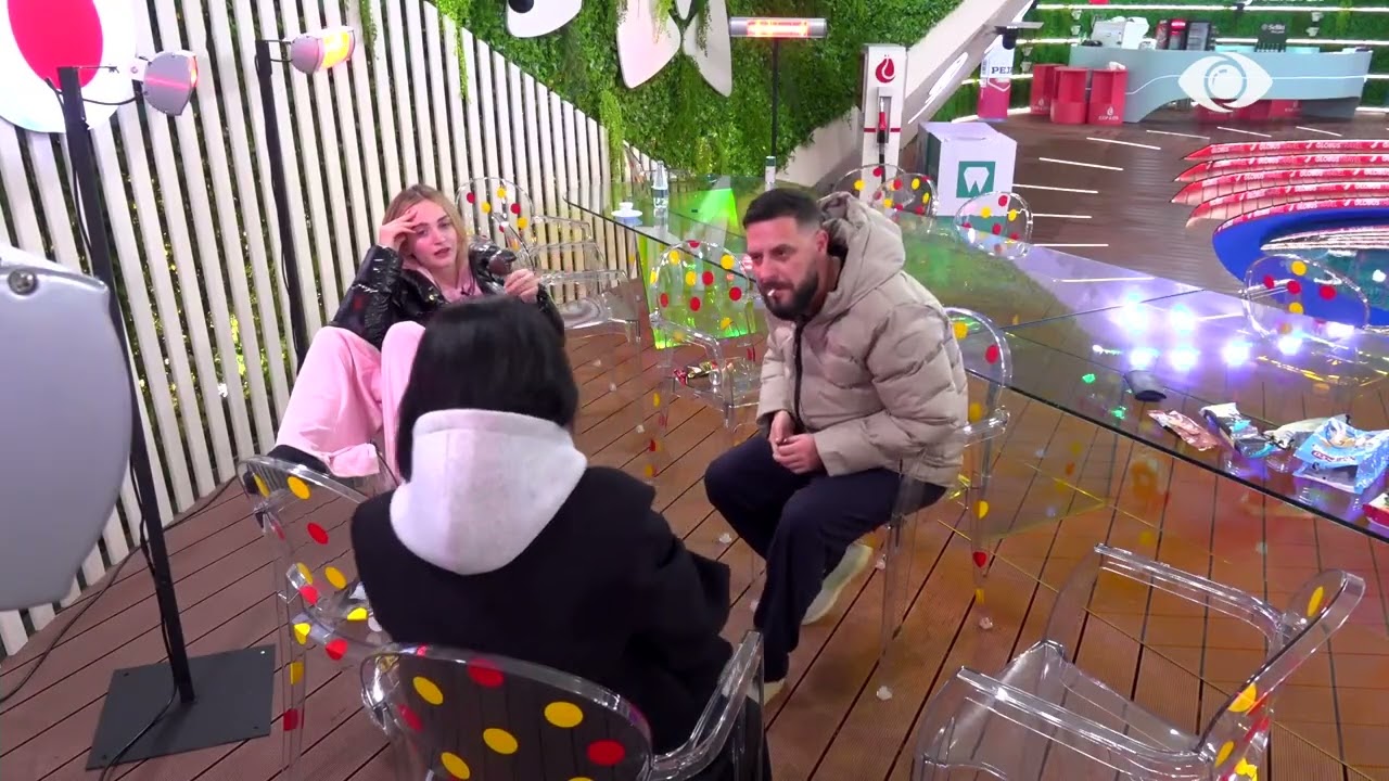 “Duan të bëjnë Malin lider”/ Lore diskuton me Selin dhe Mirin