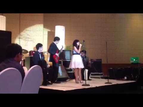 Gauge 23 - Torn (Natalie Imbruglia) and It Will Rain (Bruno Mars)