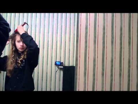 download lagu mp3 mp4 Taylor Swift Hair Pulled Back, download lagu Taylor Swift Hair Pulled Back gratis, unduh video klip Taylor Swift Hair Pulled Back