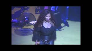 Chaka Khan Auckland concert finale - ain't nobody