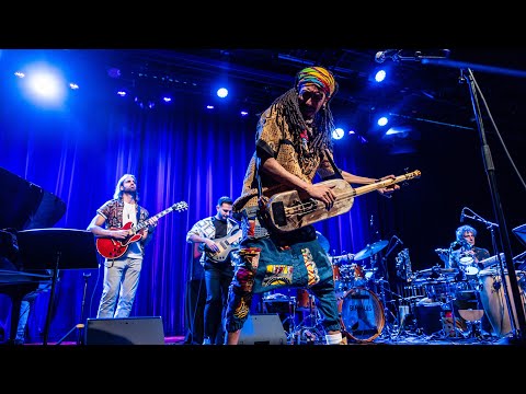 Sonic Bridges - Marmoucha Orchestra ft. Mehdi Nassouli