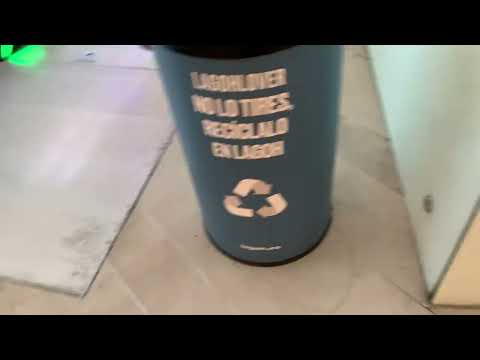 Another Schindler 3000 Lagoh Shopping Center, Avenida de Palmas Altas, Seville, Spain