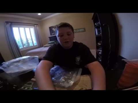 Axial yeti score trophy truck kit version unboxing