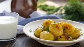 Pieczone młode ziemniaki - Video-kuchnia.pl