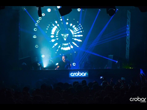 Sam Paganini plays "Dubskull - White Light" at Crobar Buenos Aires