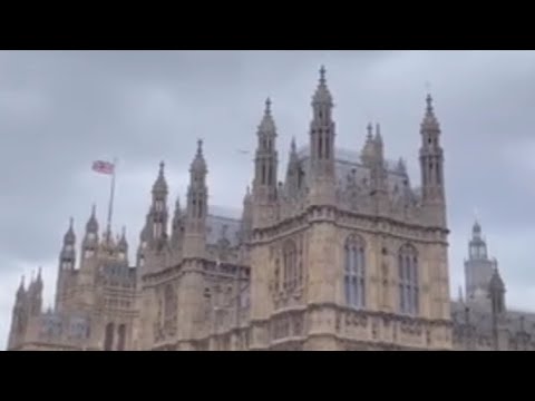 Centuries old to modern architecture,london's buildings and landmarks are extremely fascinating