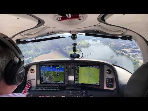 Cirrus SR22 Turbo G6 | Landing RWY12 at Vilshofen (EDMV) #landing #cirrus #sr22t