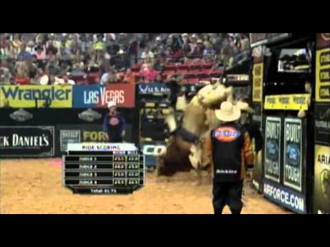 Fabiano Vieira scores 91.75 points vs. Perfect Poison
