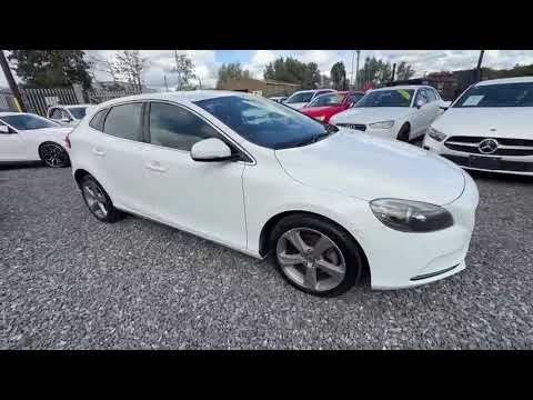 2015 VOLVO V40 1.6T4 5DR AUTO ONLY 68,907KM - Image 2