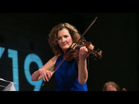 Jocelyn Pook Ensemble - Women's Magazine Tango