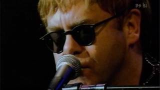 Elton john - The Wasteland (Live in Tokyo 2001)