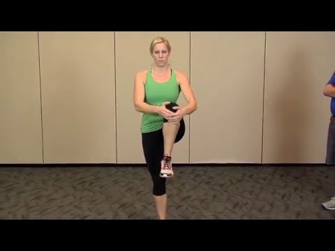 Knee to chest dynamic stretching exercise