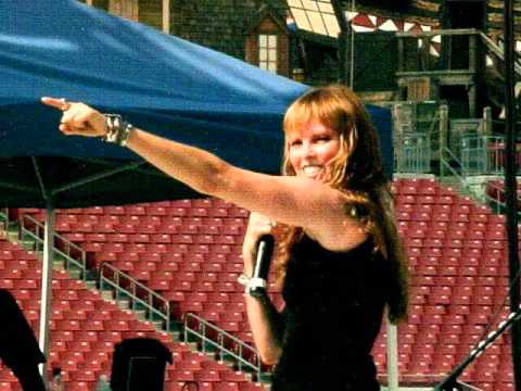 PAT BENATAR GUIDE (2010) - Part 11 of 16