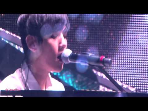 [HD] 140602 Baekhyun solo performance in HK (screen)