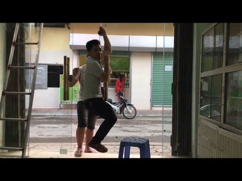 Cửa Kính Cường Lực Lùa