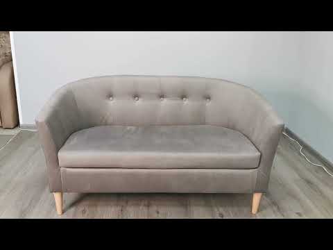 Нераскладной диван софа тахта с подлокотниками на ножках с мягким сиденьем в гостиную холл Соната 3s Amely - фото 1 - id-p2192010794