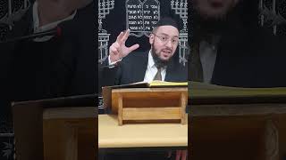 דקה של הלכה הגאון הרב יעקב ישראל הכהן הלכות ציצית #72 (דר וסוחרת - הלוויין של מרן) - התמונה מוצגת ישירות מתוך אתר האינטרנט יוטיוב. זכויות היוצרים בתמונה שייכות ליוצרה. קישור קרדיט למקור התוכן נמצא בתוך דף הסרטון