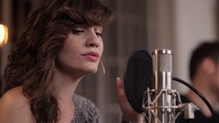 Sia - Chandelier (acoustic cover by Maria Z)