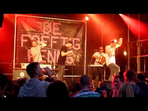 de fofftig penns - Deichkind twee [Live @ Waterquake 2013]