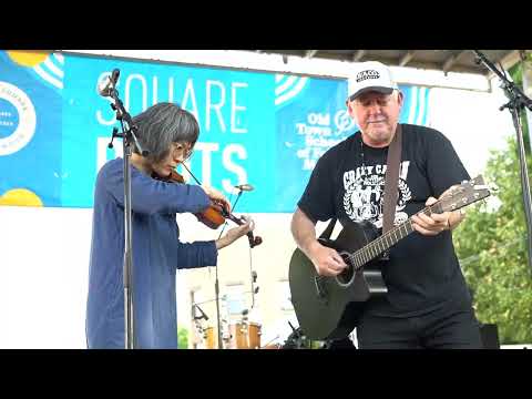 Jon Langford and Sally Timms-Wild and Blue 07/08/2023