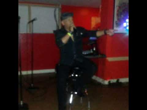 MOTIVOS...COVER EDUARDO LENCINA...