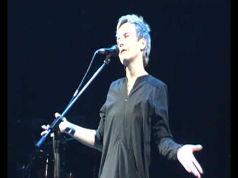 Сурганова белая песня слушать. Сурганова на стихи Бродского