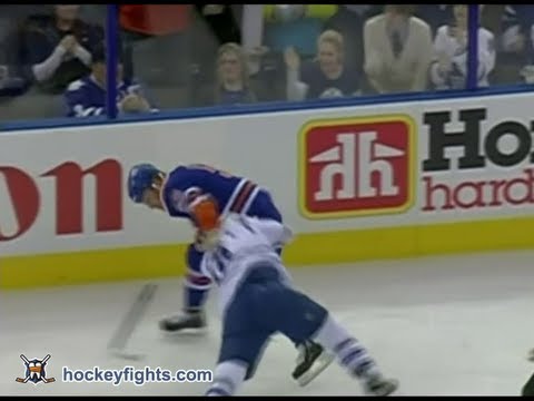 Mike Brown vs Ben Eager Feb 15, 2012