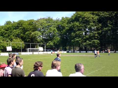 Dvov2  kampioenen fluitsignaal DVOV